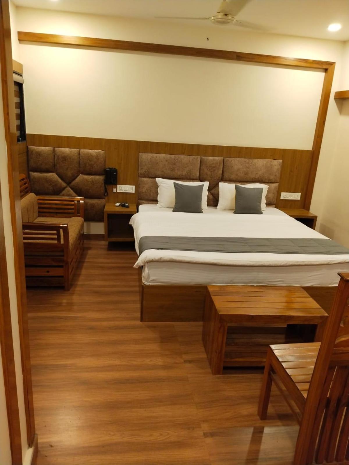 Hotel President Park קוימבטור מראה חיצוני תמונה