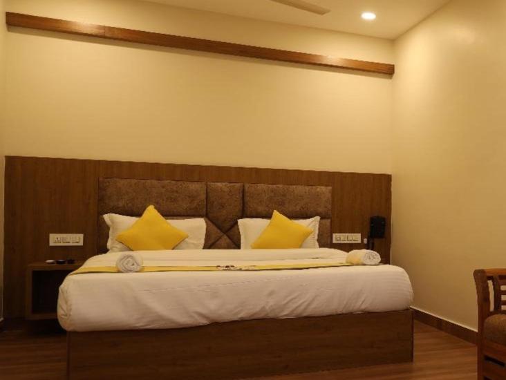 Hotel President Park קוימבטור חדר תמונה